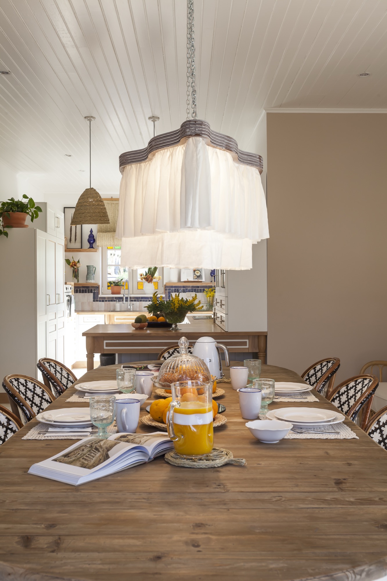 Communal Dining